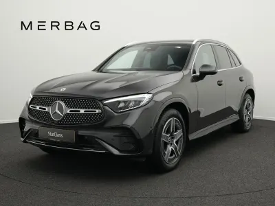 Gebraucht Mercedes GLC300 AMG line 269 PS (197 kW) 2025 Grau SUV