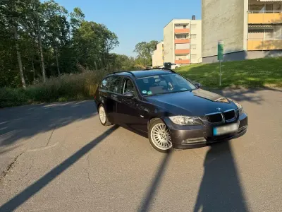 Gebraucht BMW 320 150 PS (110 kW) 2006 Silber Kombi