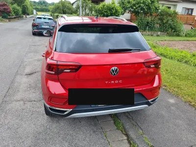 Gebraucht VW T-Roc Move 150 PS (110 kW) 2022 Rot SUV