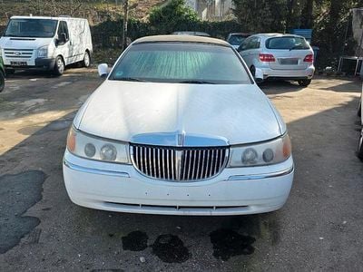 Gebraucht Lincoln Town Car 239 PS (175 kW) 1999 Weiß Limousine