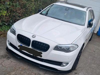 Weiß Gebraucht 2013 BMW 520 Kombi | 9.400 € (Fairer Preis)