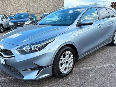 Second-hand Kia Ceed Sportswagon 160 CP (117 kW) 2023 Argintiu Break