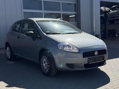 Gebraucht Fiat Grande Punto 65 PS (47 kW) 2009 Chemical grau Kleinwagen