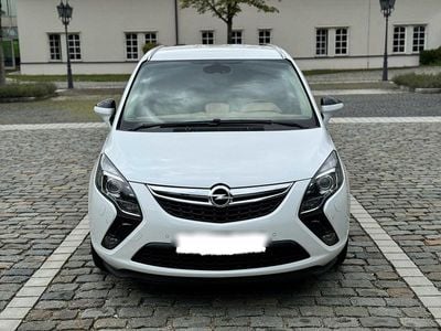 Opel Zafira Tourer