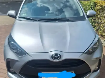 Gebraucht Mazda 2 116 PS (85 kW) 2023 Silber Kleinwagen