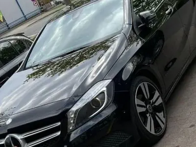 Gebraucht Mercedes A200 156 PS (114 kW) 2012 Schwarz Kleinwagen