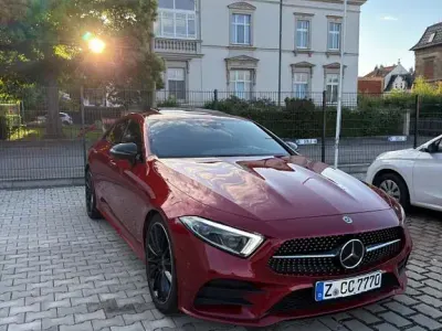 Gebraucht Mercedes CLS220 AMG line 194 PS (142 kW) 2020 Rot Coupé