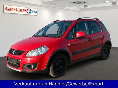 Gebraucht Suzuki SX4 Club 120 PS (88 kW) 2011 Rot Limousine