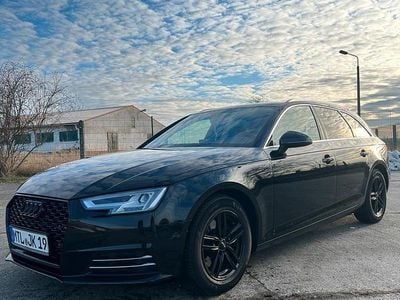 Gebraucht Audi A4 150 PS (110 kW) 2017 Schwarz Kombi