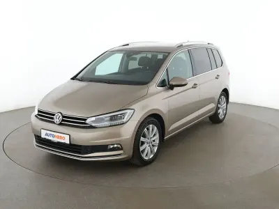Gebraucht VW Touran Highline 150 PS (110 kW) 2019 Beige Van / Kleinbus
