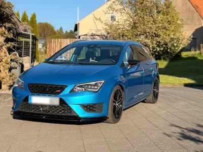Używany Seat Leon ST Cupra 265 265 KM (194 kW) 2016 Niebieski Kombi