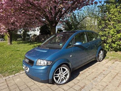 Usata Audi A2 Design 75 CV (55 kW) 2002 Blu Utilitaria