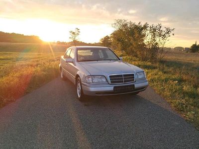 Mercedes C180