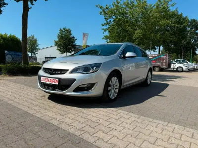 Gebraucht Opel Astra Active 130 PS (95 kW) 2014 Silber Kombi