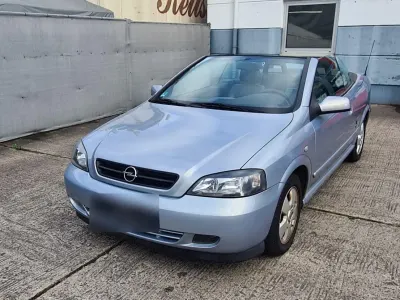 Gebraucht Opel Astra Cabriolet 125 PS (91 kW) 2001 Silber Cabrio