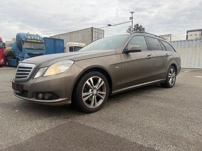 Mercedes E220