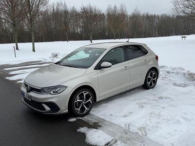 Beige Gebraucht 2024 VW Polo Kleinwagen | 17.100 € (Fairer Preis)
