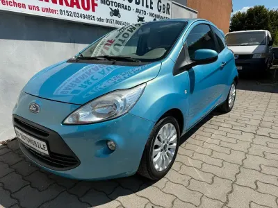 Second-hand Ford Ka Titanium 69 CP (50 kW) 2011 Albastru Hatchback