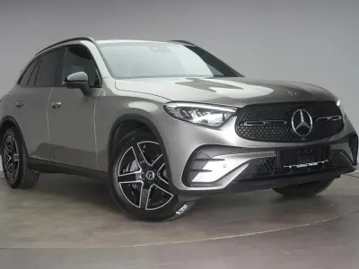 Gebraucht Mercedes GLC220 AMG 197 PS (144 kW) 2023 Silber SUV