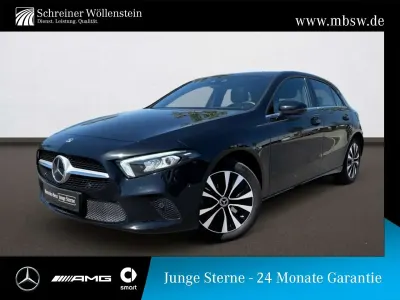 Gebraucht Mercedes A250 160 PS (117 kW) 2022 Kosmosschwarz Limousine