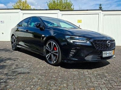 Second-hand Opel Insignia OPC 230 CP (169 kW) 2021 Negru Berlinǎ