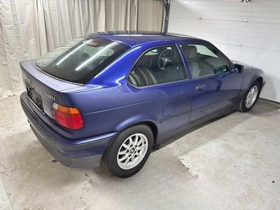 Gebraucht BMW 316 101 PS (74 kW) 1996 Blau Coupé