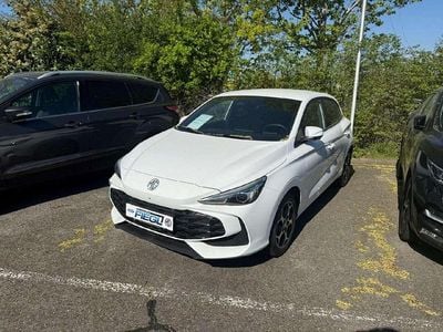 Second-hand MG MG3 Luxury 102 CP (75 kW) 2025 Alb Hatchback