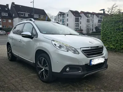 Gebraucht Peugeot 2008 Allure 131 PS (96 kW) 2015 Weiß SUV