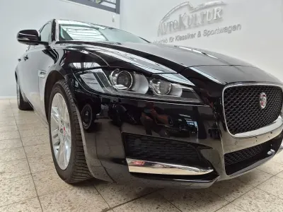 Gebraucht Jaguar XF Prestige 179 PS (131 kW) 2019 Schwarz Limousine