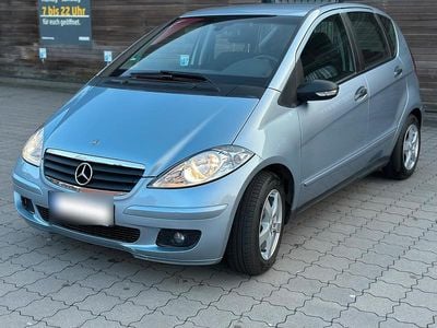Usata Mercedes A150 95 CV (69 kW) 2006 Blu Utilitaria