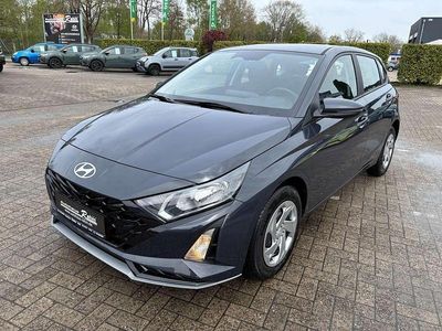 Neu Hyundai i20 90 PS (66 kW) 2026 Aurora grey Kleinwagen
