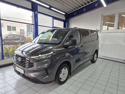 Magneticgrau (metallic) Gebraucht 2024 Ford Transit Custom Trend Van / Kleinbus | 30.750 € (Guter Preis)