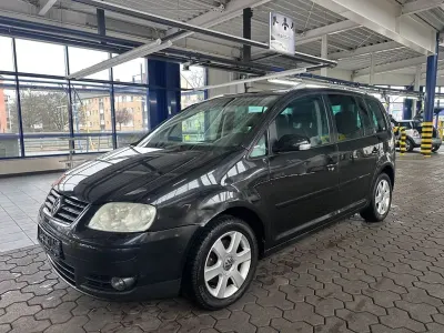 Gebraucht VW Touran Highline 140 PS (102 kW) 2004 Schwarz Van / Kleinbus