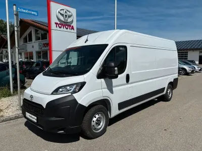 Neu Toyota Proace 140 PS (102 kW) 2025 Weiß Van / Kleinbus