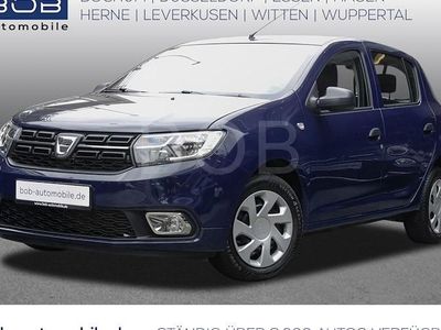 Blau Gebraucht 2017 Dacia Sandero Ambiance Kleinwagen | 7.666 € (Fairer Preis)