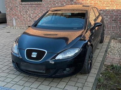 Schwarz Gebraucht 2006 Seat Leon Kleinwagen | 2.500 € (Guter Preis)