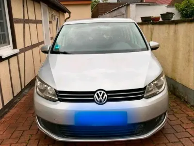 Gebraucht VW Touran 105 PS (77 kW) 2011 Silber Van / Kleinbus
