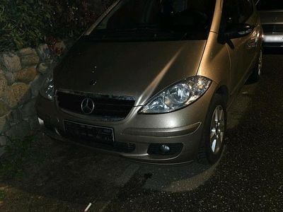 Usata Mercedes A150 95 CV (69 kW) 2008 Oro Coupé