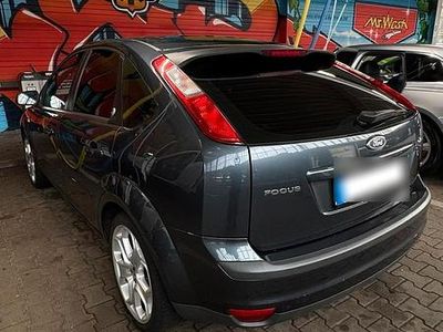 Gebraucht Ford Focus Ghia 145 PS (106 kW) 2006 Blau Limousine