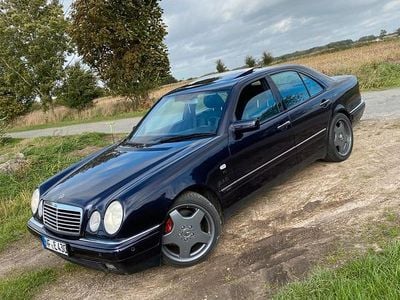 Gebraucht Mercedes E430 279 PS (205 kW) 1998 Violet Limousine
