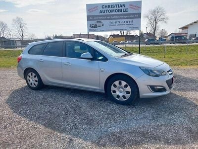 Gebraucht Opel Astra 125 PS (91 kW) 2013 Silber Limousine