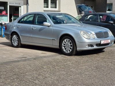 Mercedes E200