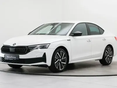 Usata Skoda Octavia SportLine 150 CV (110 kW) 2025 Bianco Berlina