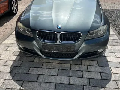 Gebraucht BMW 320 Efficient Dynamics 163 PS (119 kW) 2012 Grün Kombi