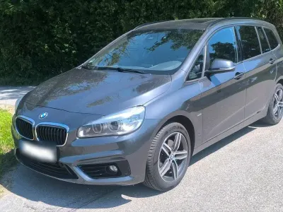 Gebraucht BMW 218 Gran Tourer Sport Line 150 PS (110 kW) 2016 Van / Kleinbus