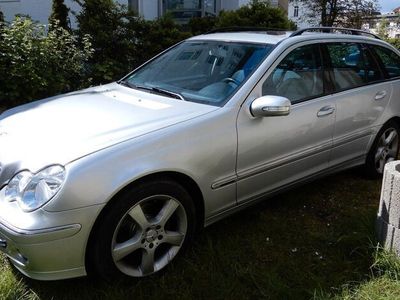 gebraucht Mercedes C180 T Kompressor AVANTGARDE 1. HAND - TÜV NEU