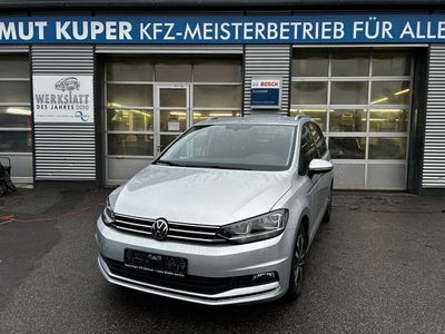 gebraucht VW Touran United 7 Sitzer AHK Navi Kamera App SH