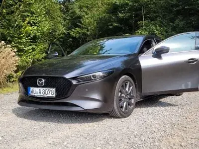 Gebraucht Mazda 3 Selection 150 PS (110 kW) 2021 Grau Limousine