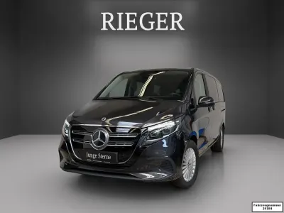 Gebraucht Mercedes EQV300 150 kW (204 PS) 2024 Grau Van / Kleinbus