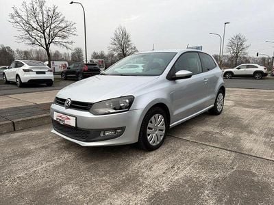 Grau Gebraucht 2010 VW Polo Team Kleinwagen | 3.490 € (Fairer Preis)